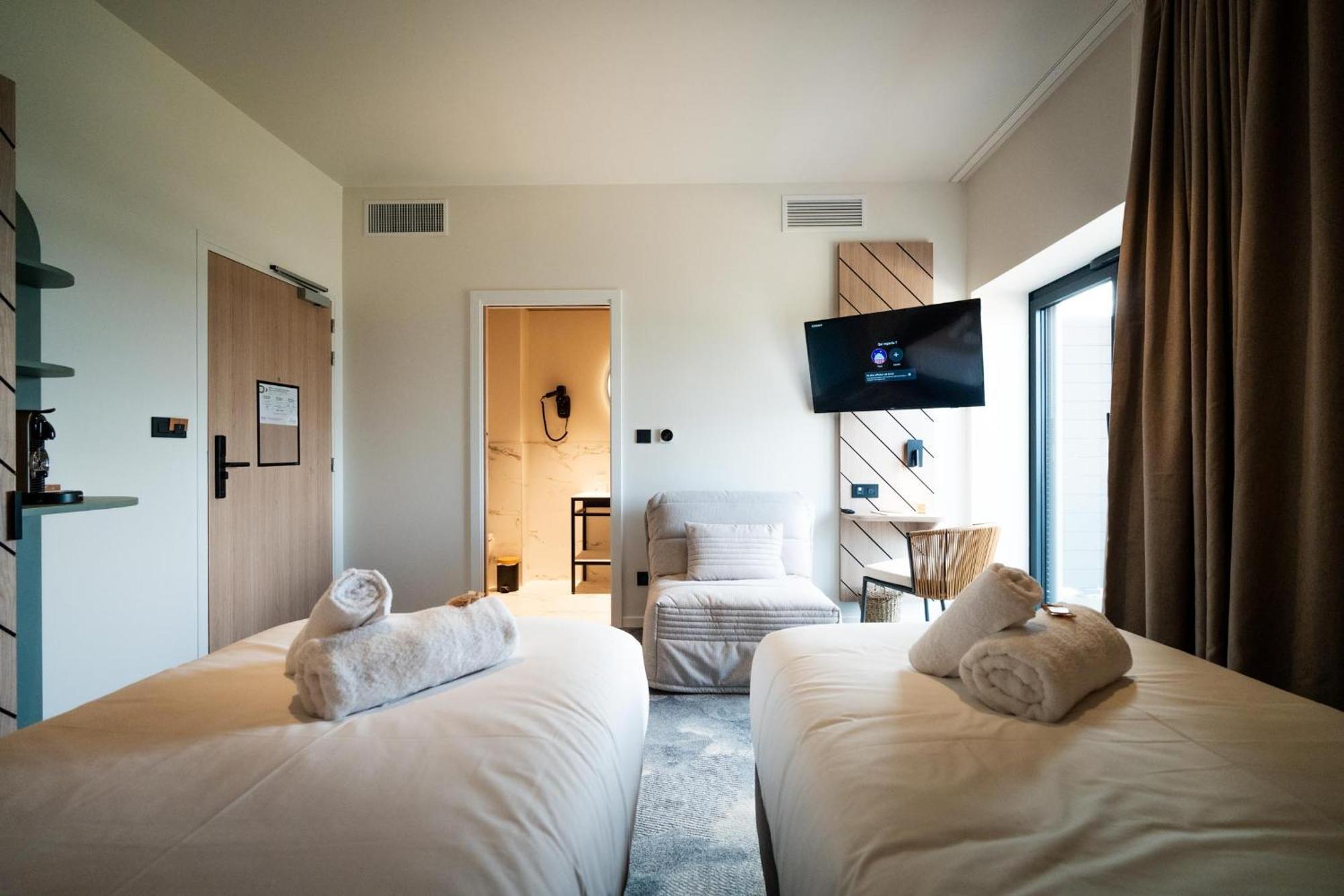 Bo Hotels Ambronay Номер фото