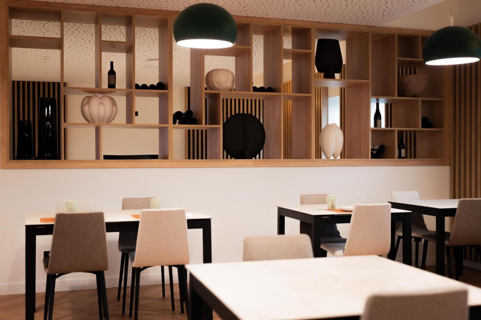 Bo Hotels Ambronay Экстерьер фото